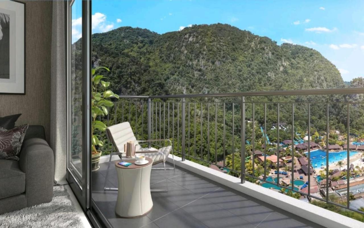 Hotspring 2 Premium 1510 Sunway Onsen Theme Park View, 5pax Apartment *