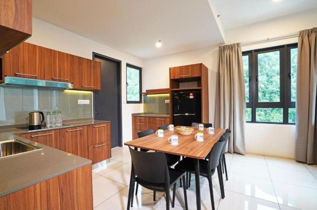 Hotspring 2 Premium 1510 Sunway Onsen Theme Park View, 5pax Apartment