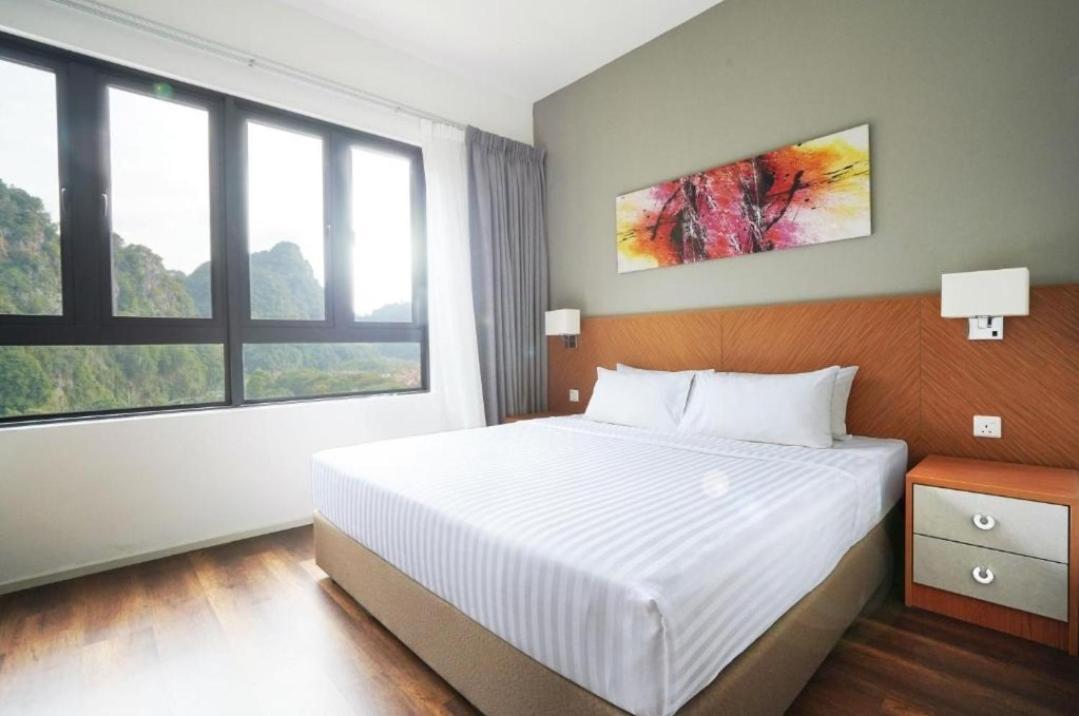 Hotspring 2 Premium 1510 Sunway Onsen Theme Park View, 5pax *